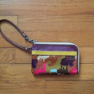 Fossil key-per wristlet wallet